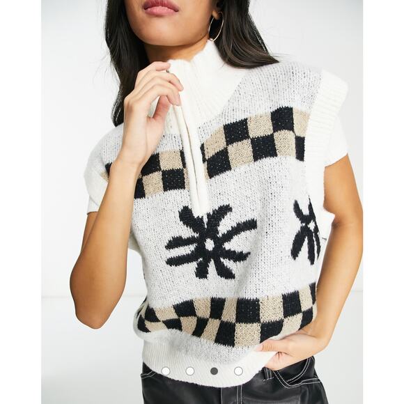 NWT Bailey Rose X ASOS funnel neck zip retro knit vest. Size Small - Picture 1 of 7